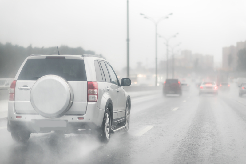 What to do if Your Vehicle Begins to Hydroplane